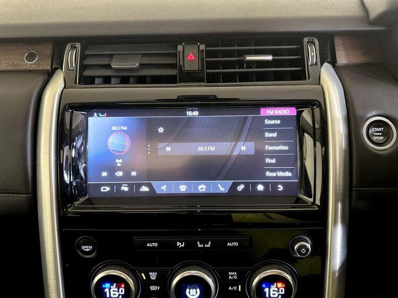 Used Land Rover Discovery 2017 for sale - 76467605: Photo 24