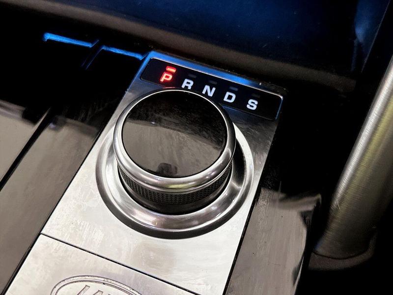 Used Land Rover Discovery 2017 for sale - 76467605: Photo 31