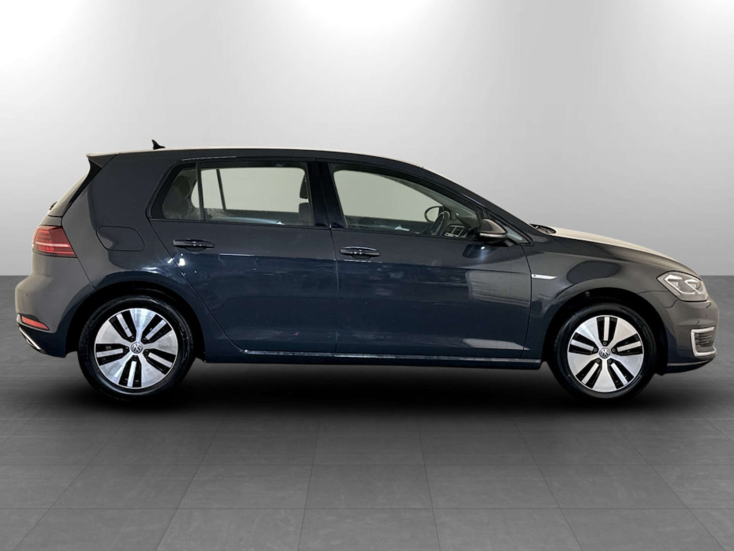 Used Volkswagen Golf 2019 for sale - 77185045: Photo 11