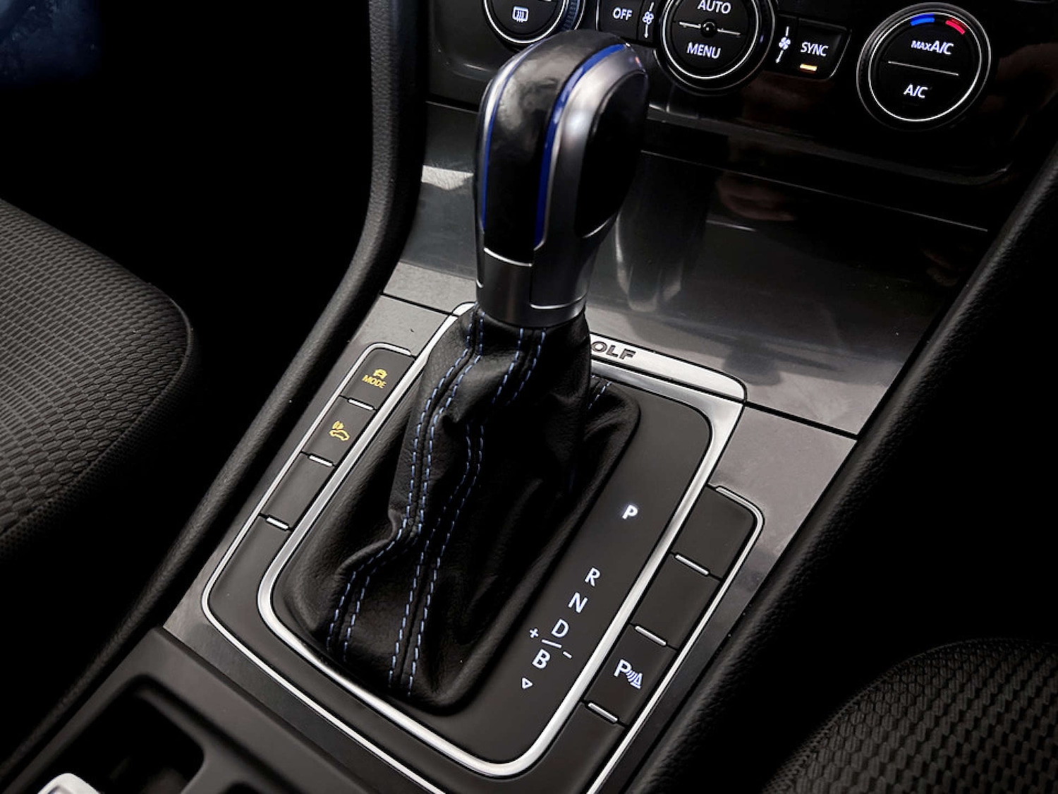 Used Volkswagen Golf 2019 for sale - 77185045: Photo 27