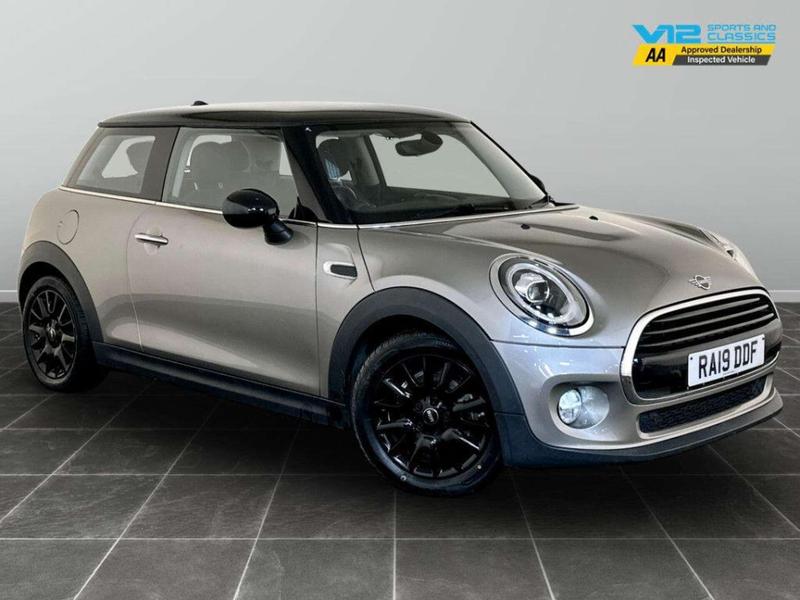 Used MINI Hatch 2019 for sale - 76825885: Photo 1