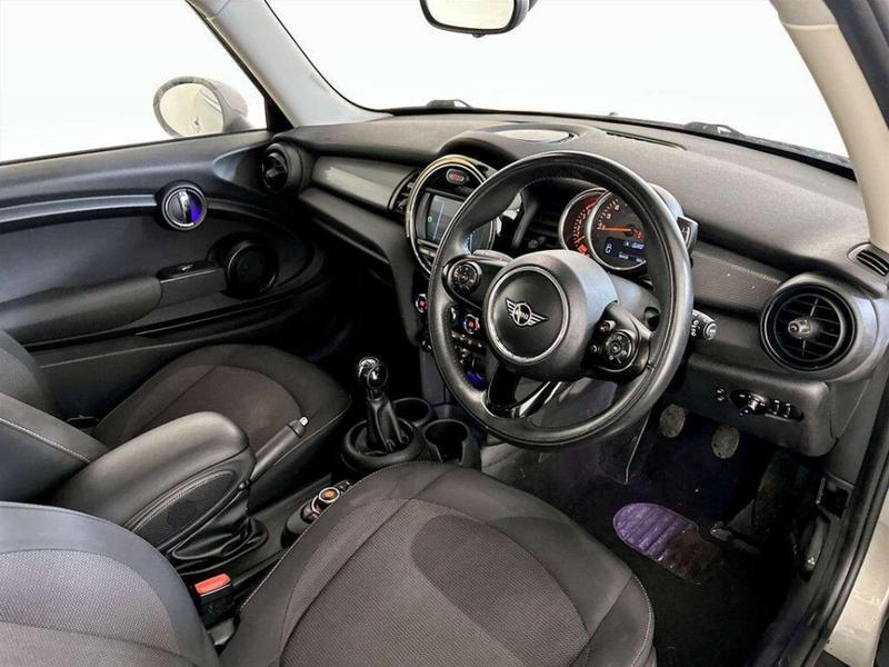 Used MINI Hatch 2019 for sale - 76825885: Photo 15