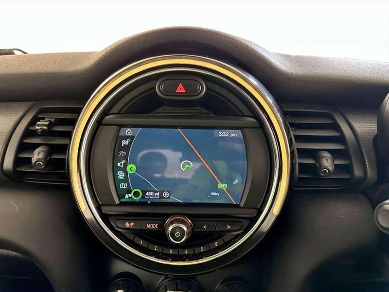 Used MINI Hatch 2019 for sale - 76825885: Photo 21