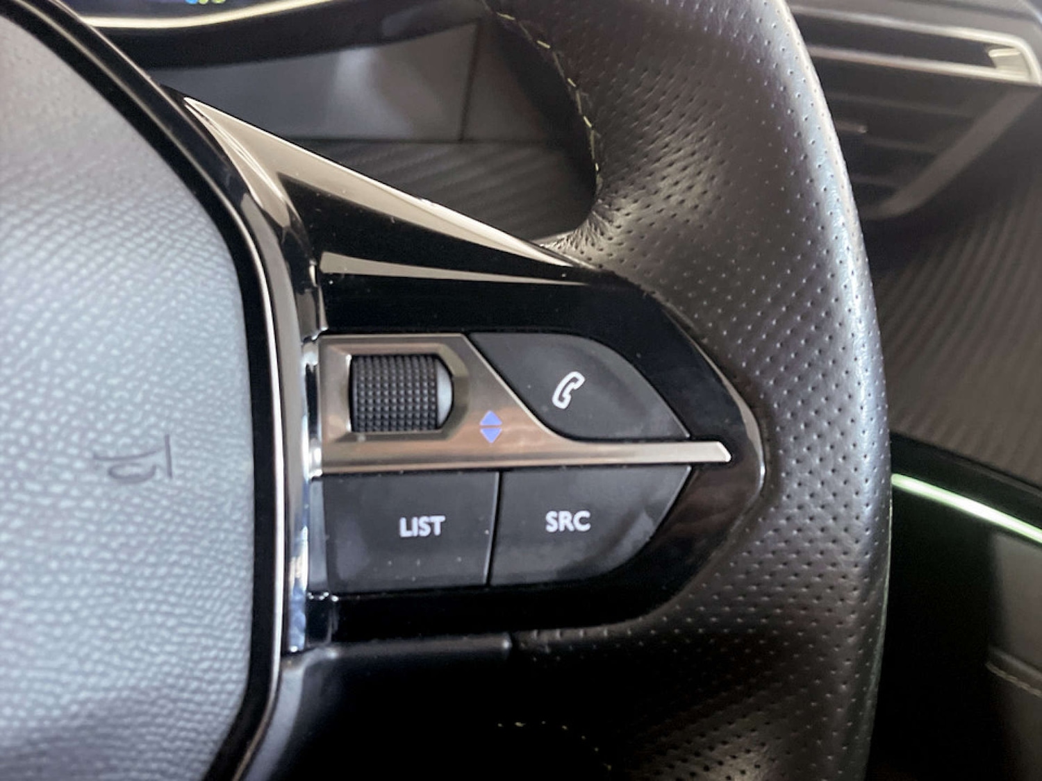 Used Peugeot 2008 2021 for sale - 77701557: Photo 20