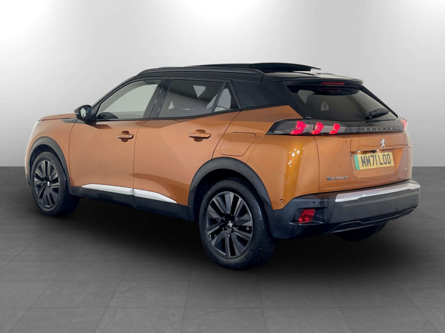 Used Peugeot 2008 2021 for sale - 77701557: Photo 8