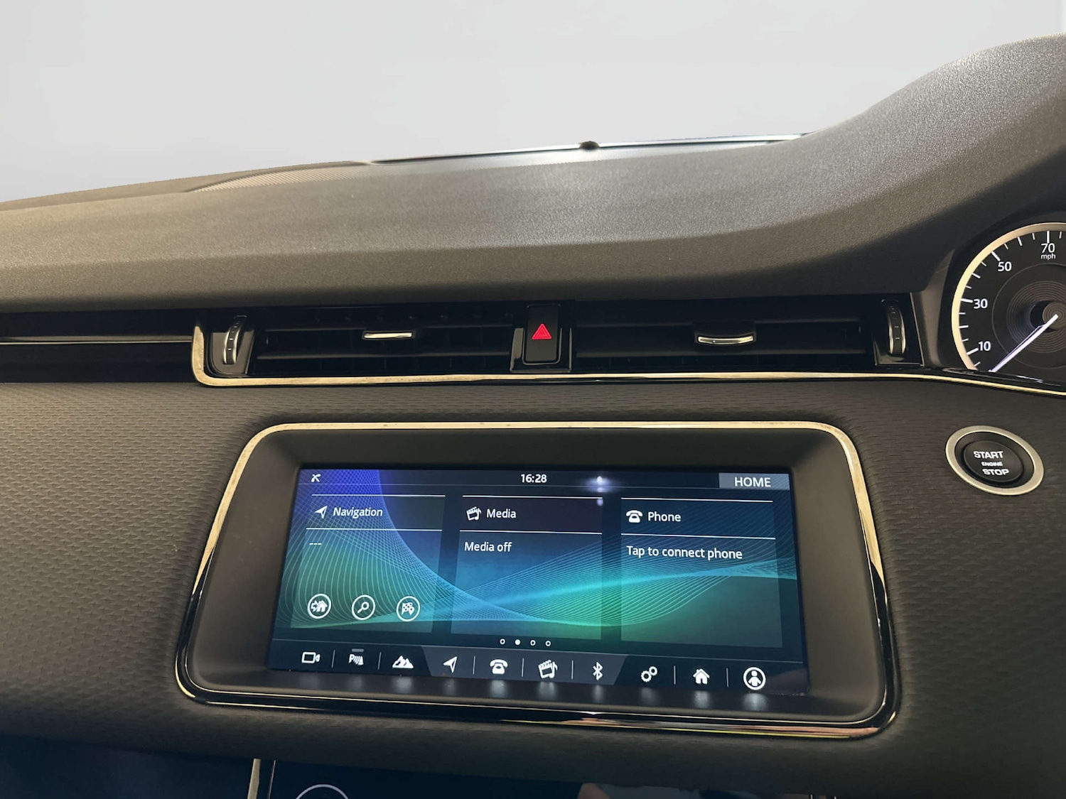 Used Land Rover Range Rover Evoque 2020 for sale - 77880493: Photo 24