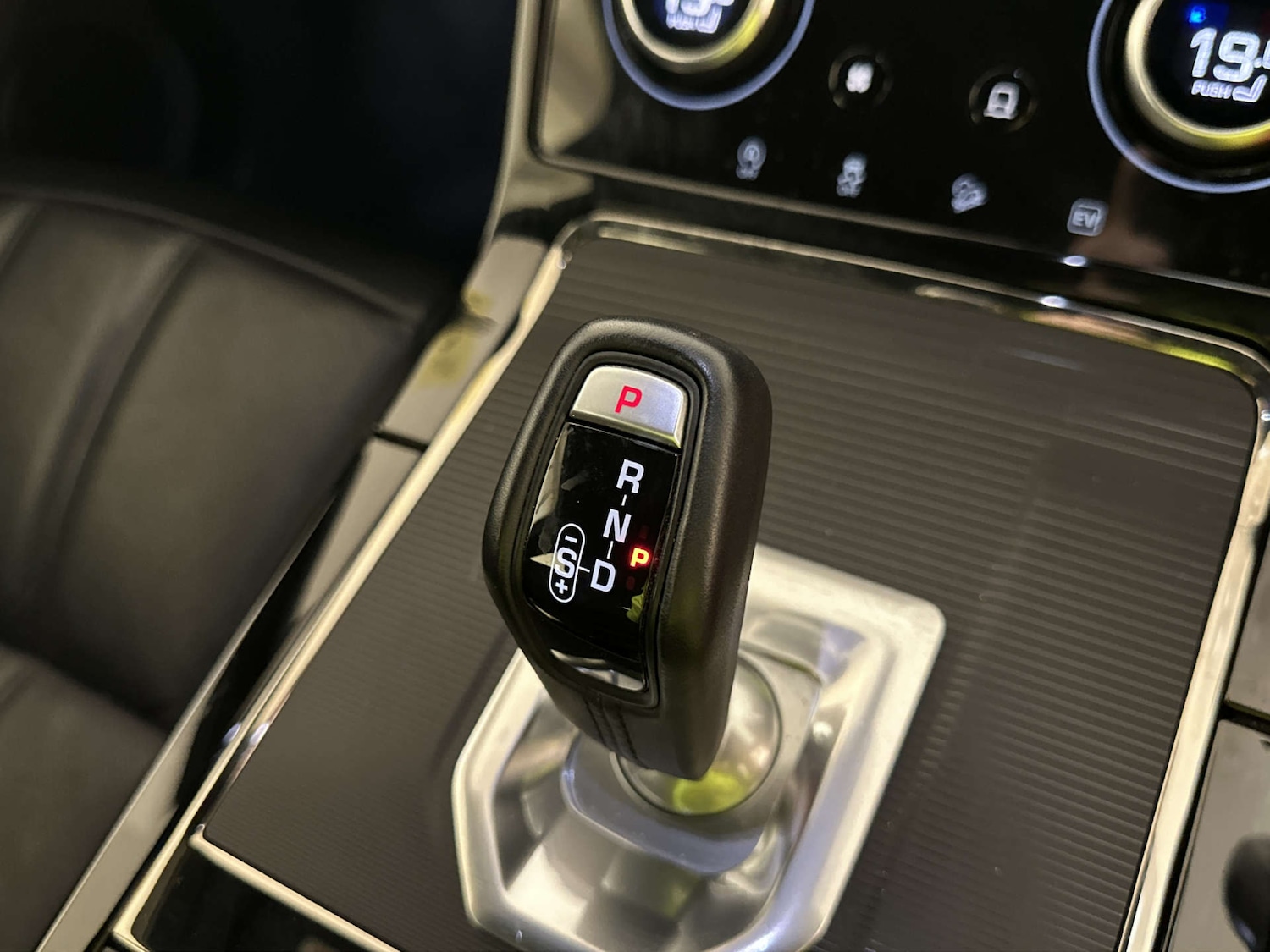 Used Land Rover Range Rover Evoque 2020 for sale - 77880493: Photo 26