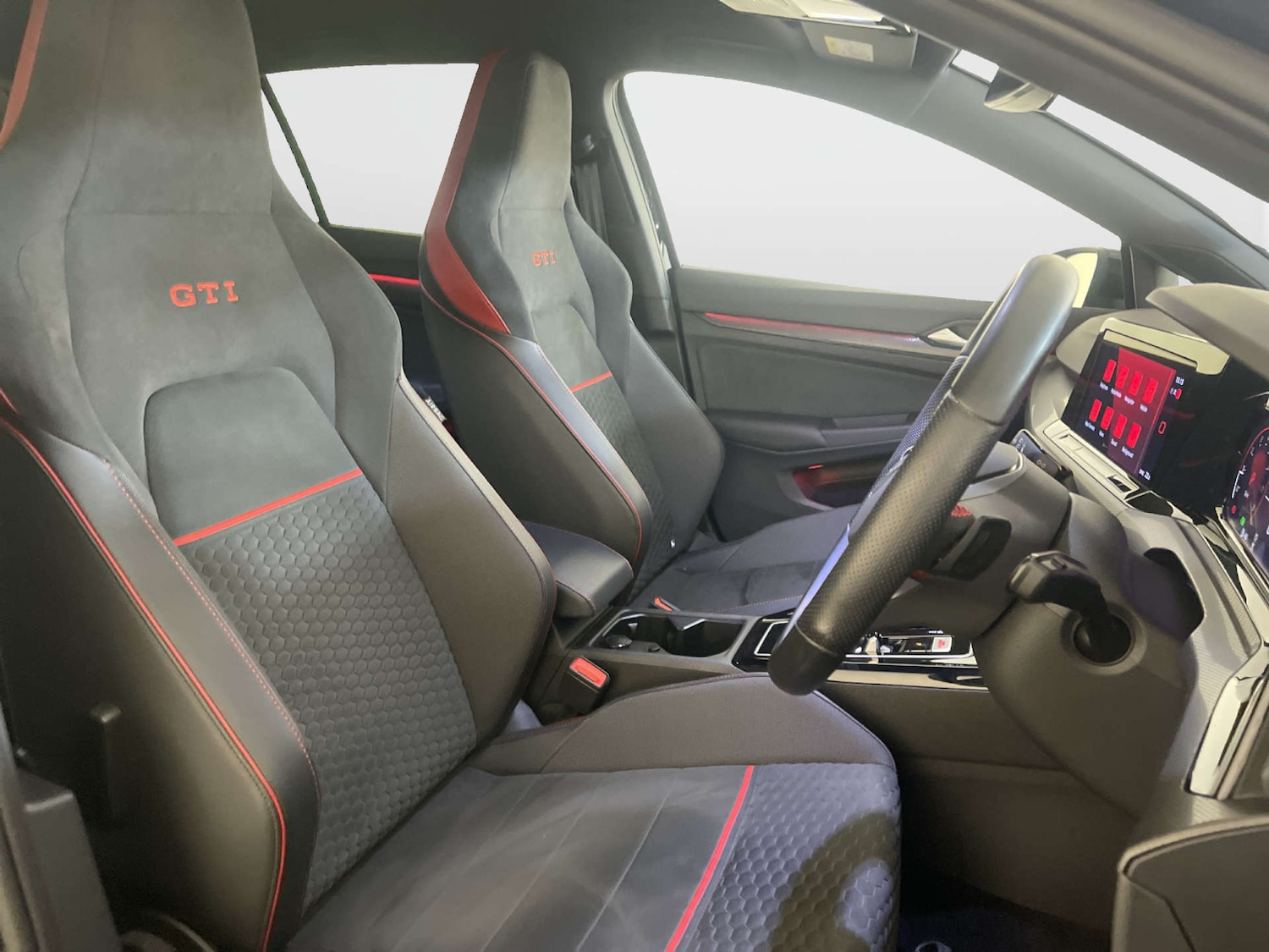 Used Volkswagen Golf 2023 for sale - 77953352: Photo 13