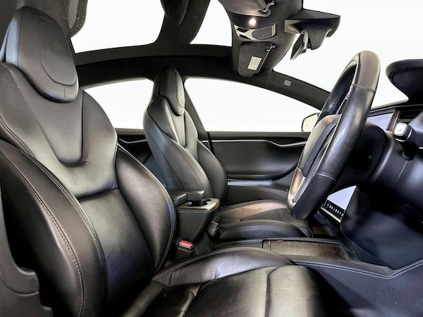 Used Tesla Model S 2019 for sale - 76114584: Photo 13