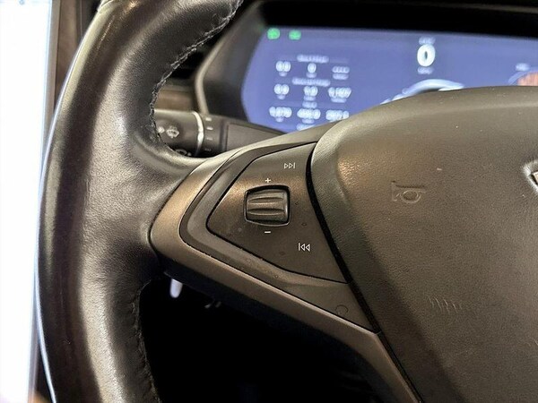 Used Tesla Model S 2019 for sale - 76114584: Photo 17