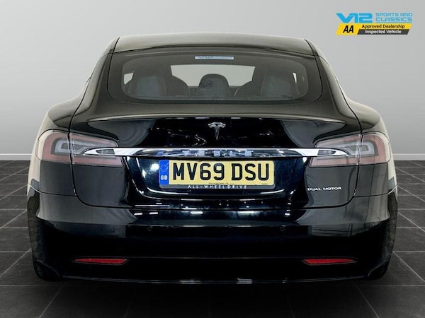 Used Tesla Model S 2019 for sale - 76114584: Photo 9
