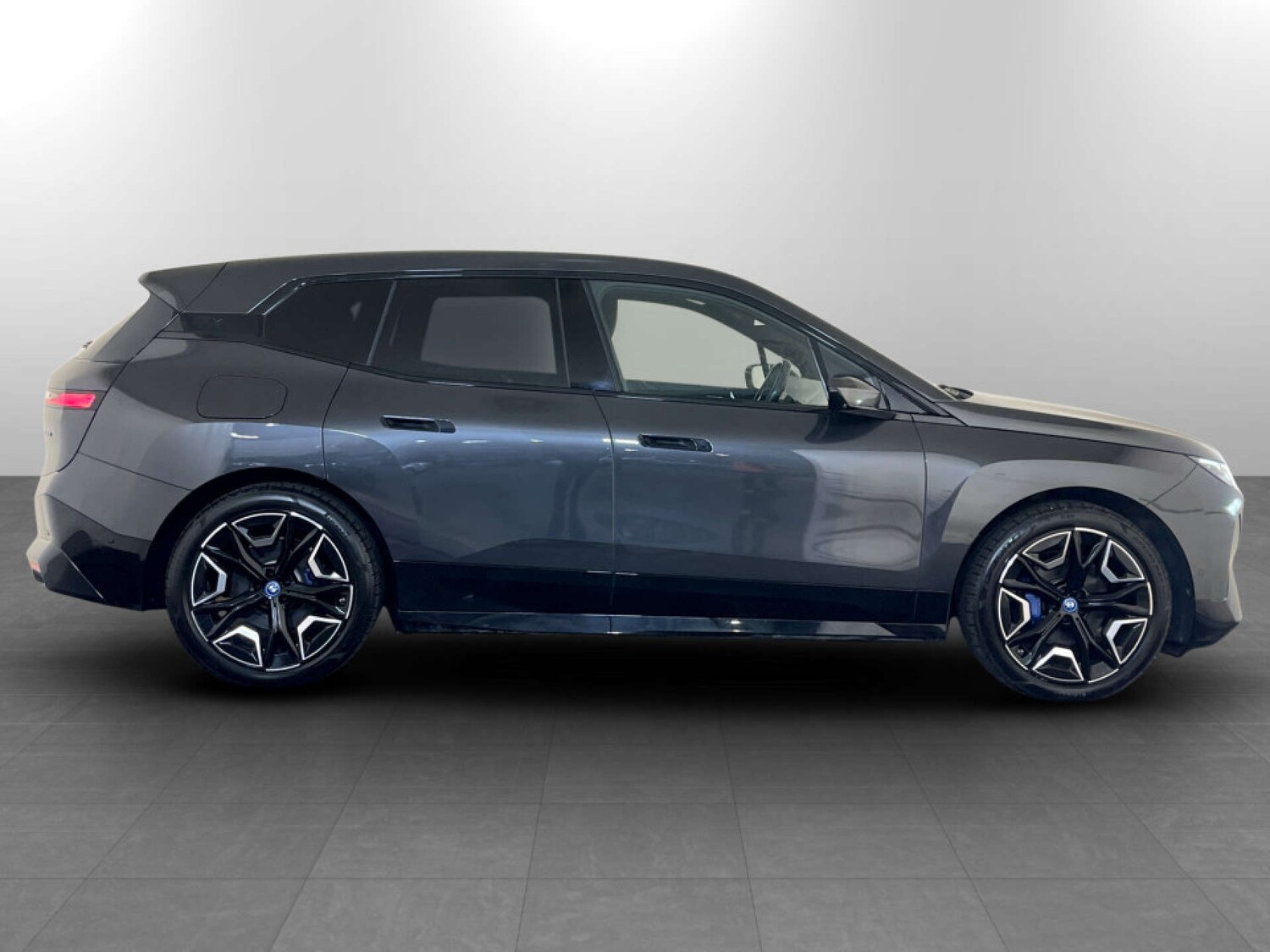 Used BMW iX 2021 for sale - 77529397: Photo 11