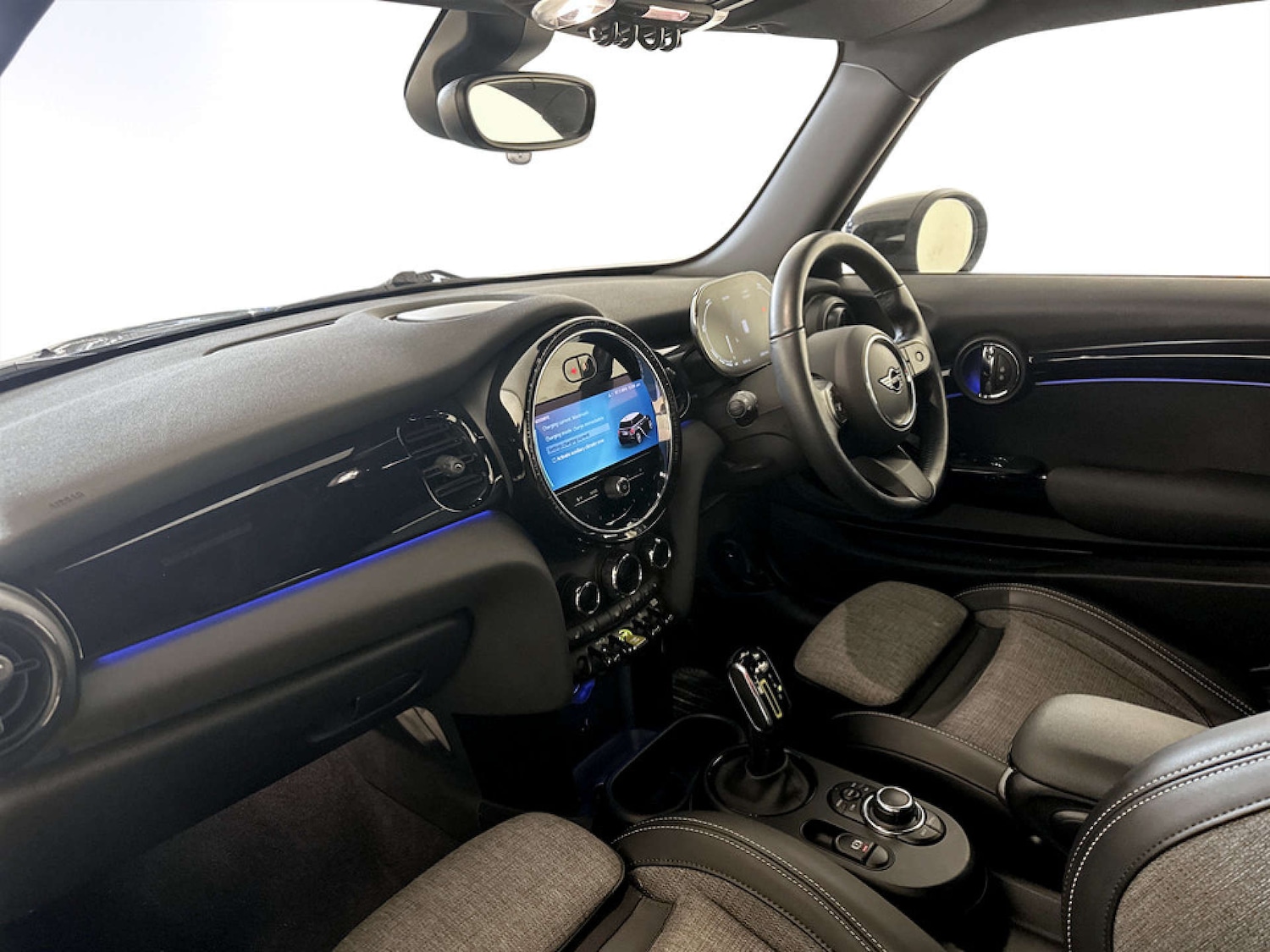 Used MINI Hatch 2021 for sale - 77734935: Photo 12