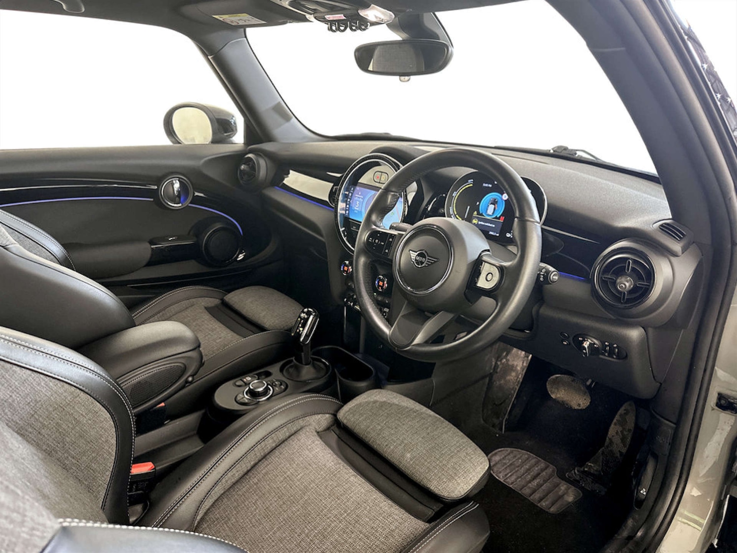 Used MINI Hatch 2021 for sale - 77734935: Photo 15