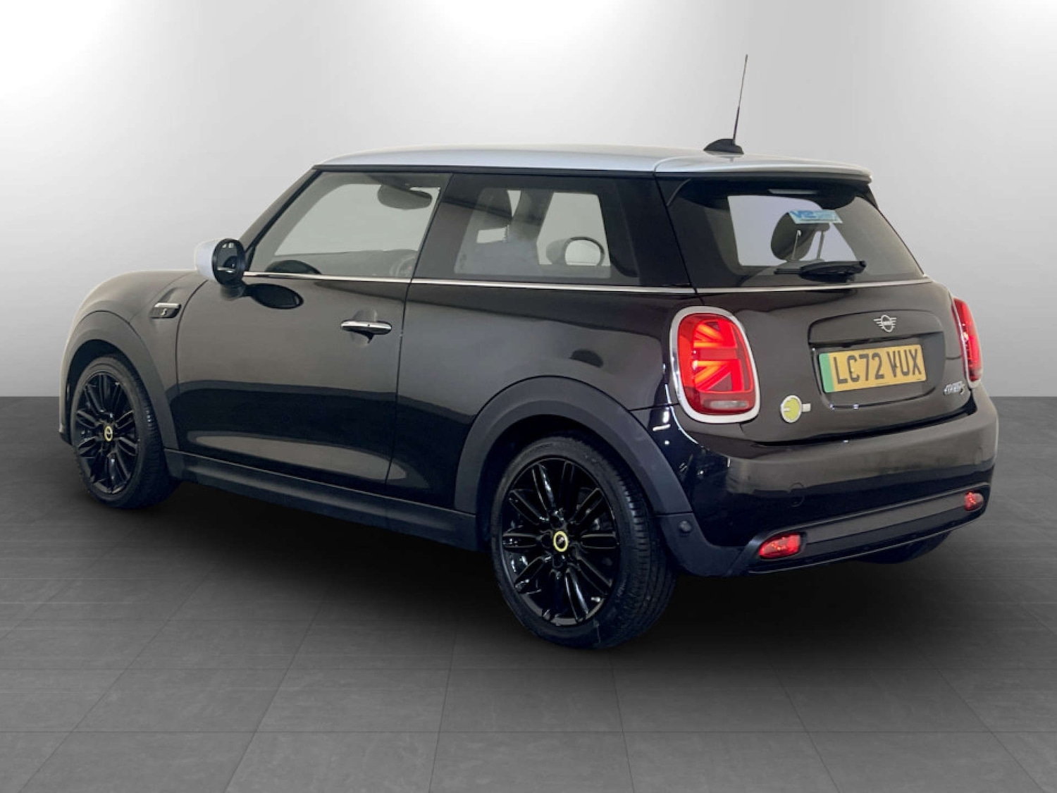 Used MINI Hatch 2022 for sale - 77609463: Photo 8