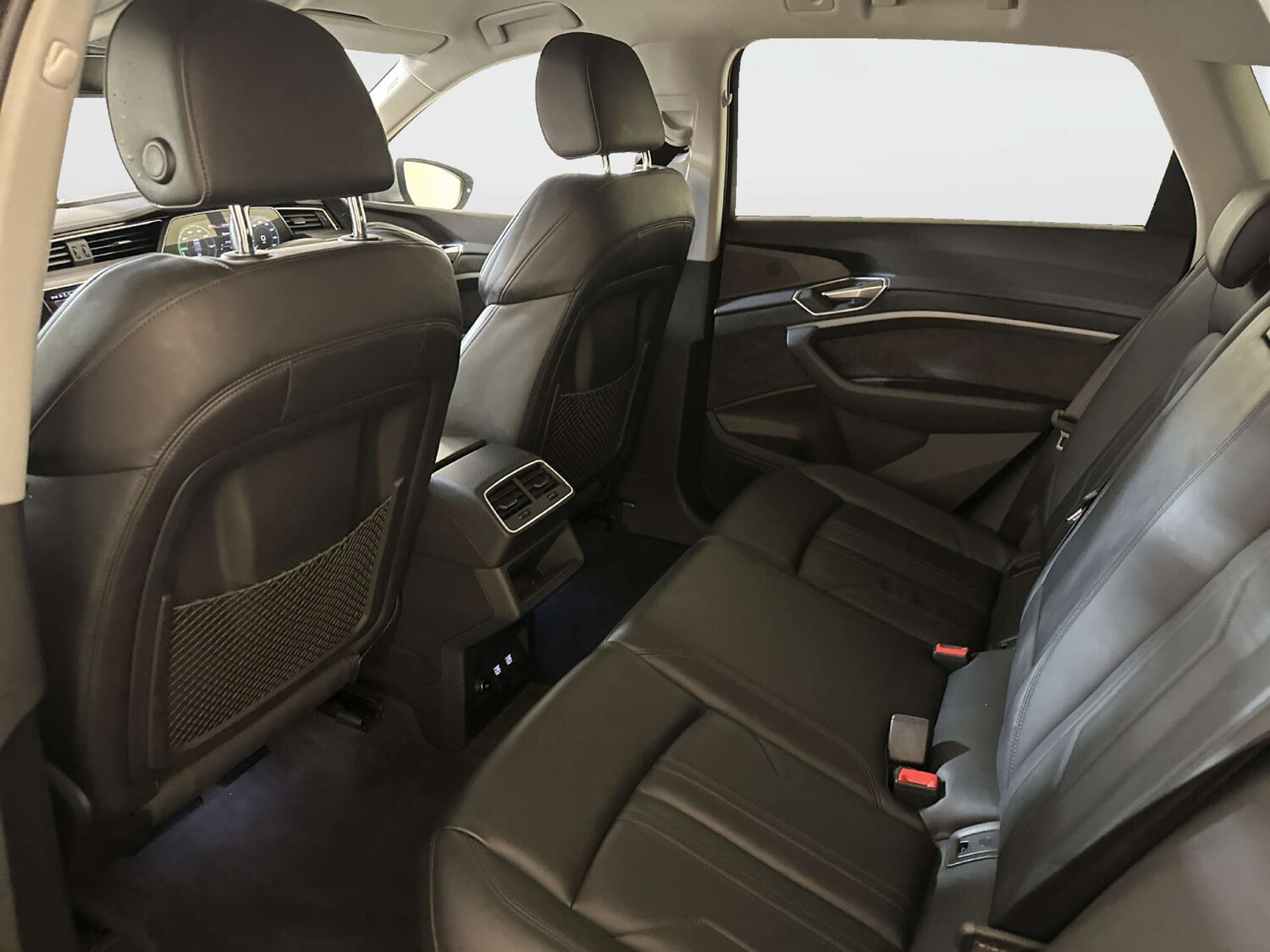 Used Audi e-tron 2020 for sale - 78068211: Photo 14