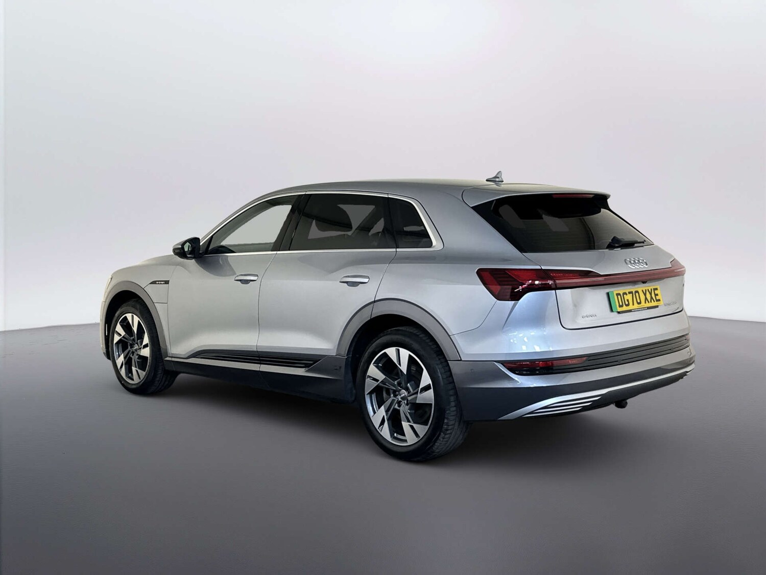 Used Audi e-tron 2020 for sale - 78068211: Photo 8