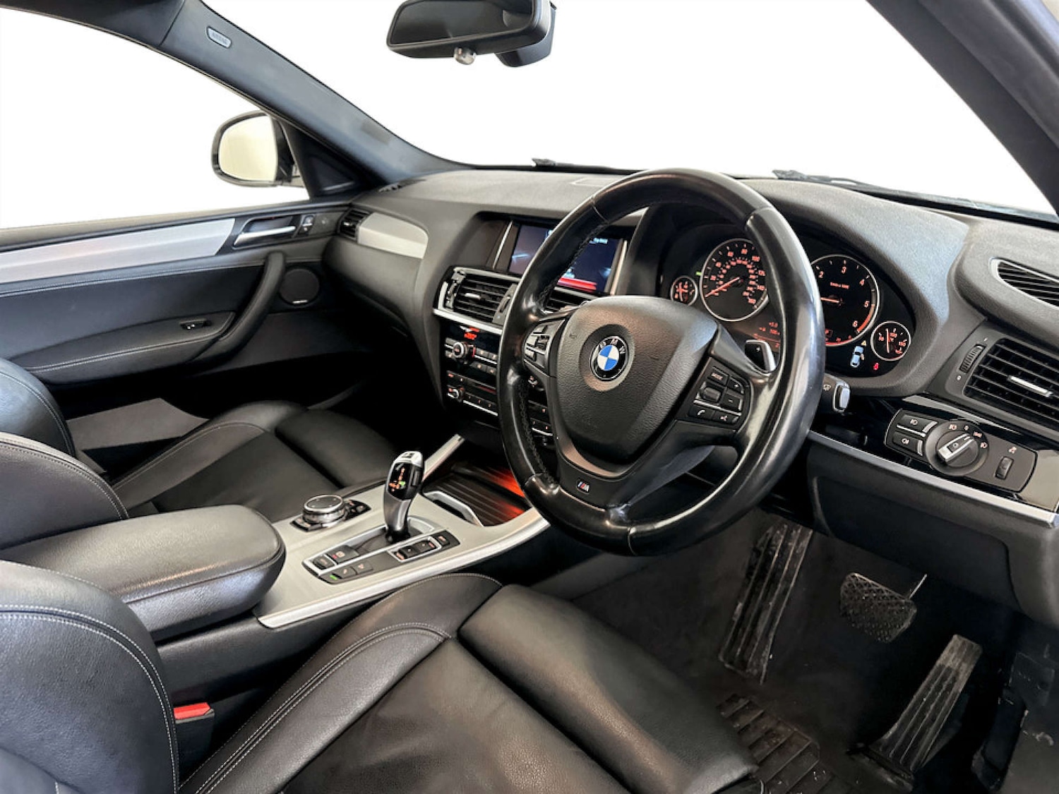 Used BMW X4 2015 for sale - 77227800: Photo 15