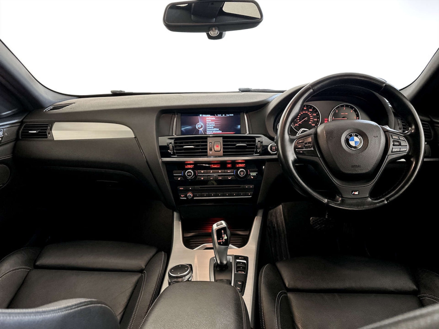 Used BMW X4 2015 for sale - 77227800: Photo 3