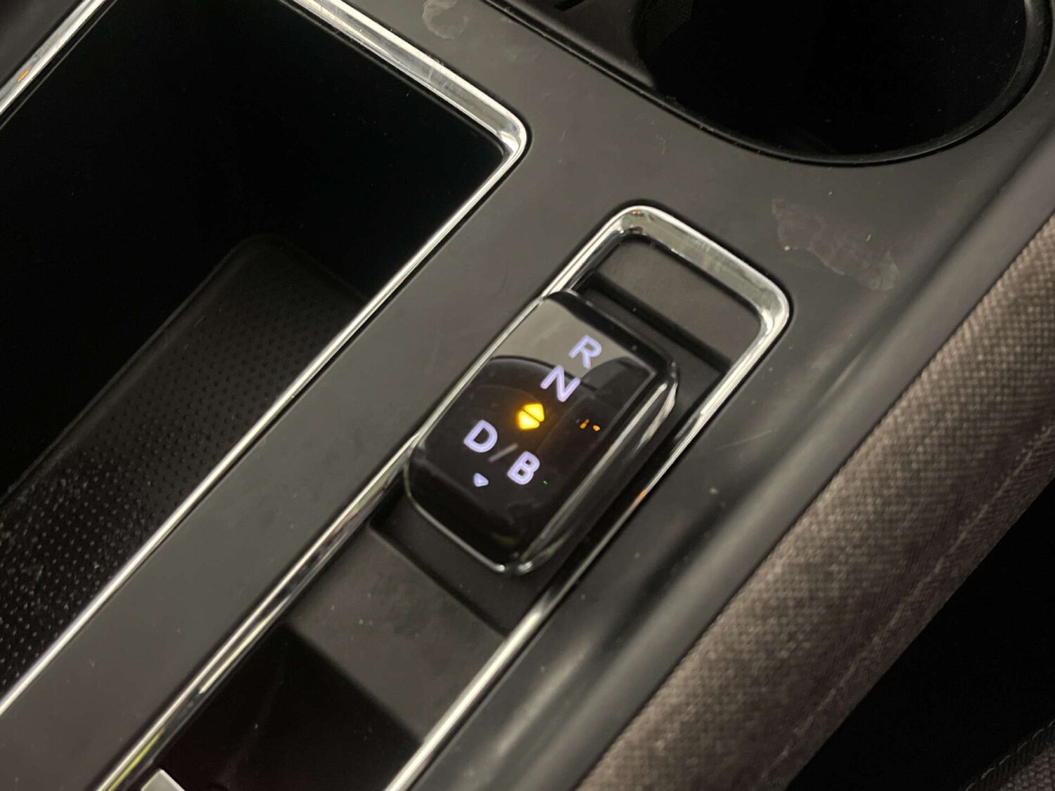 Used Skoda Enyaq 2023 for sale - 77984216: Photo 25