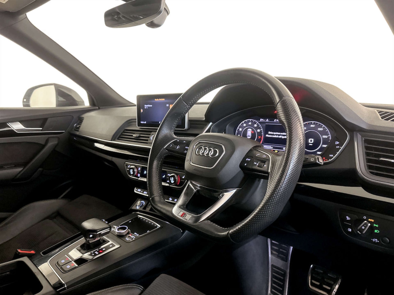 Used Audi Q5 2019 for sale - 77185130: Photo 15