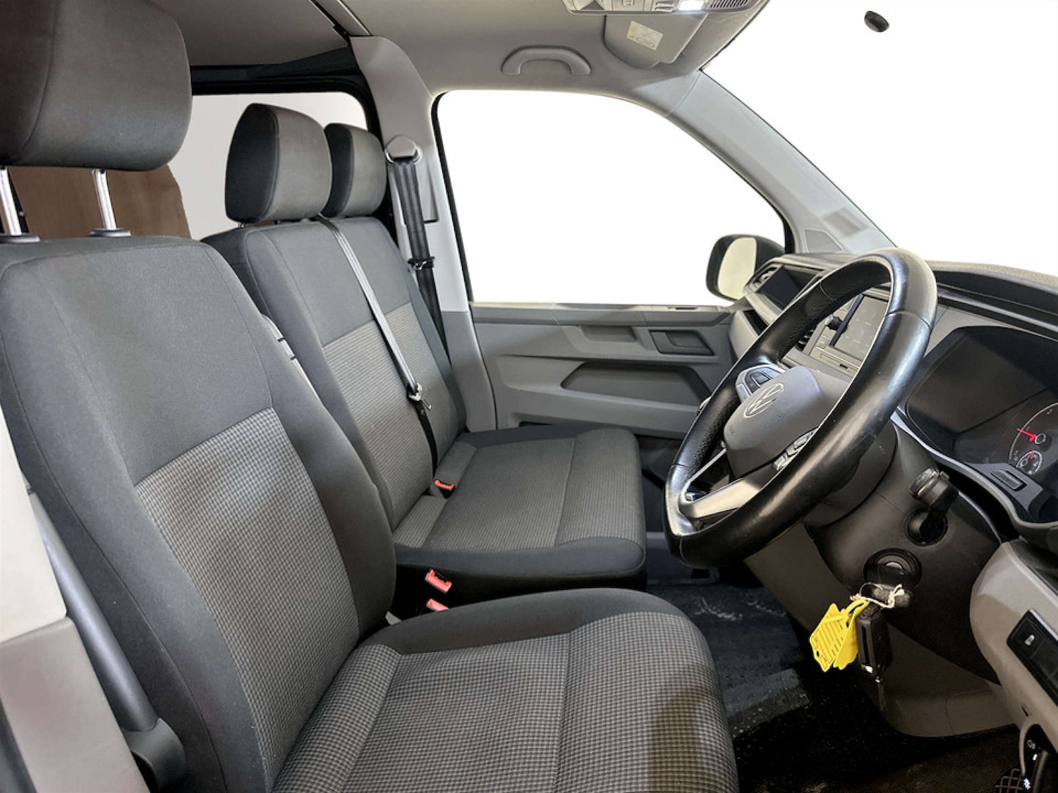 Used Volkswagen Transporter 2023 for sale - 77643227: Photo 13