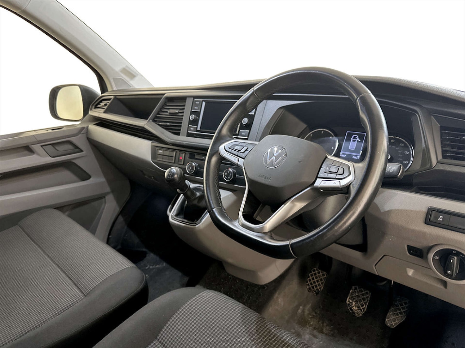 Used Volkswagen Transporter 2023 for sale - 77643227: Photo 3