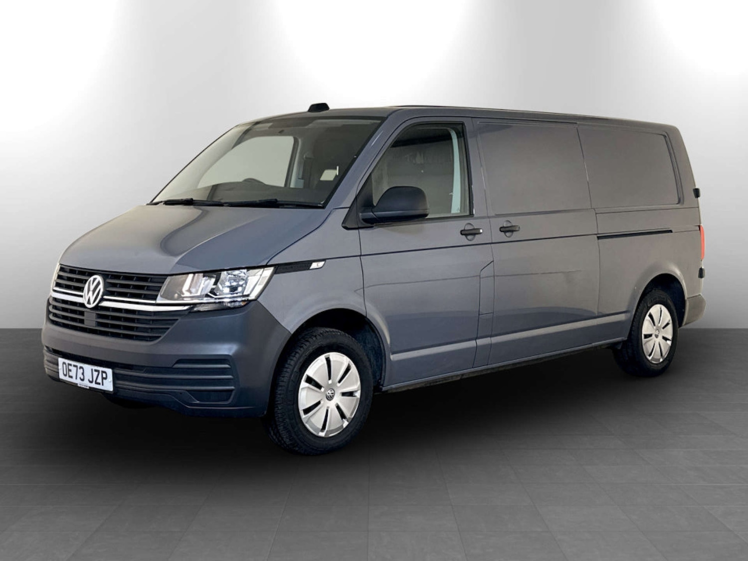 Used Volkswagen Transporter 2023 for sale - 77643227: Photo 6