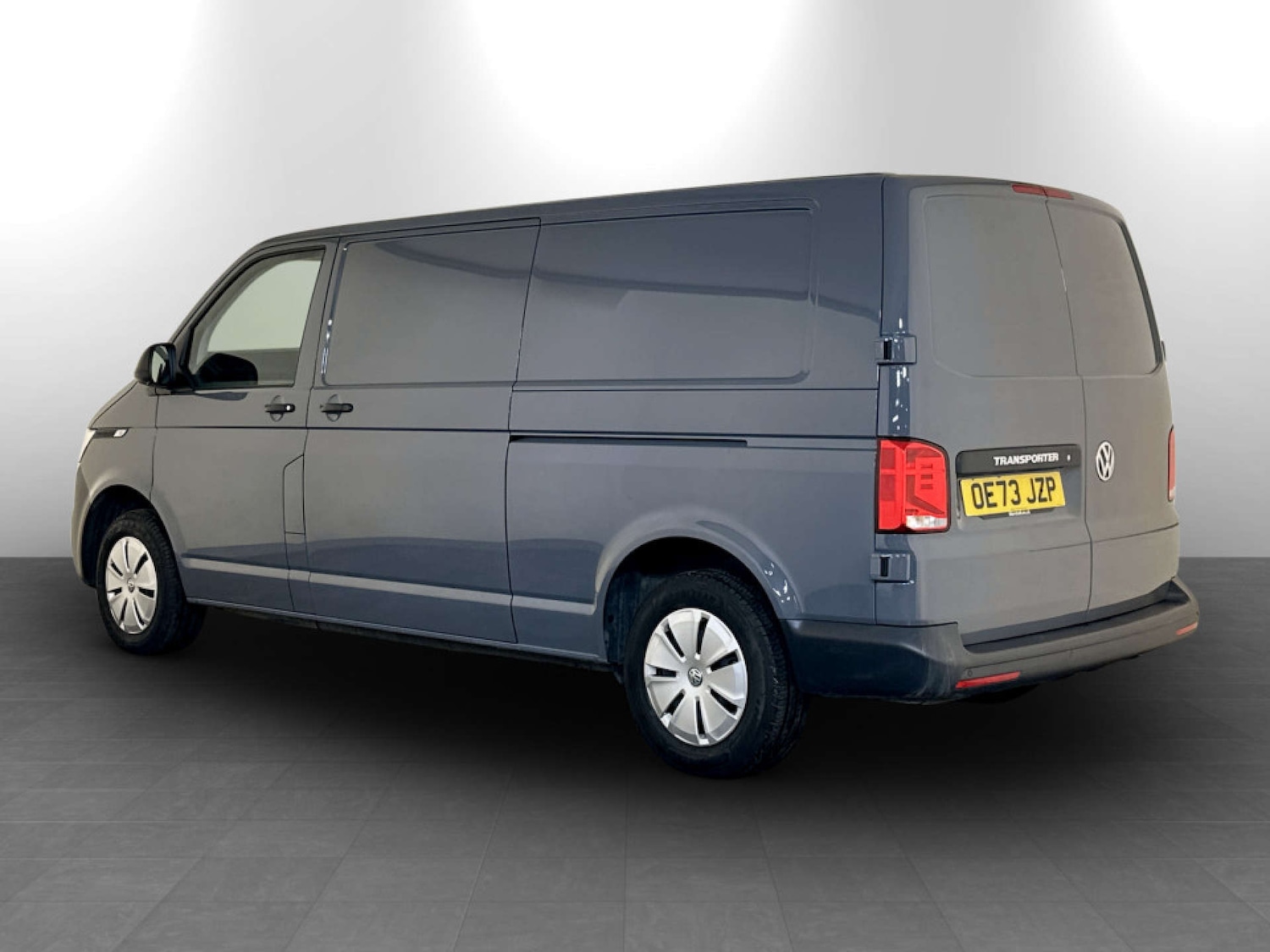 Used Volkswagen Transporter 2023 for sale - 77643227: Photo 8
