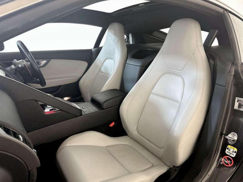 Used Jaguar F-Type 2016 for sale - 76825849: Photo 13