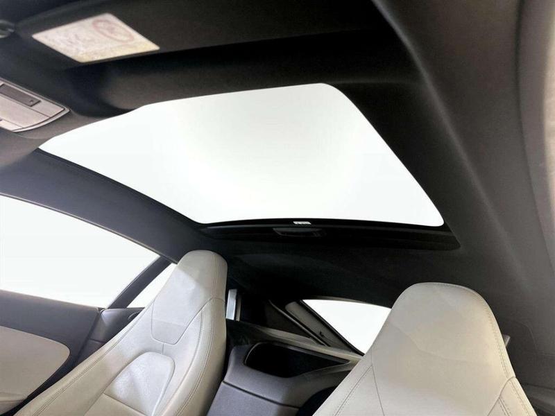 Used Jaguar F-Type 2016 for sale - 76825849: Photo 14