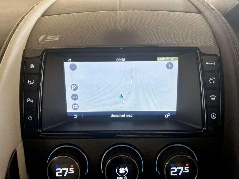 Used Jaguar F-Type 2016 for sale - 76825849: Photo 22