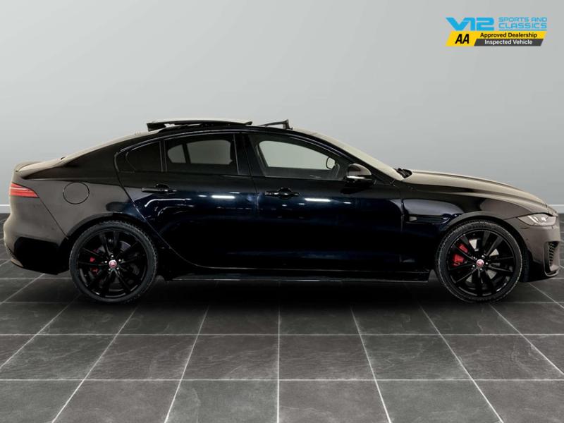 Used Jaguar XE 2021 for sale - 76825895: Photo 11