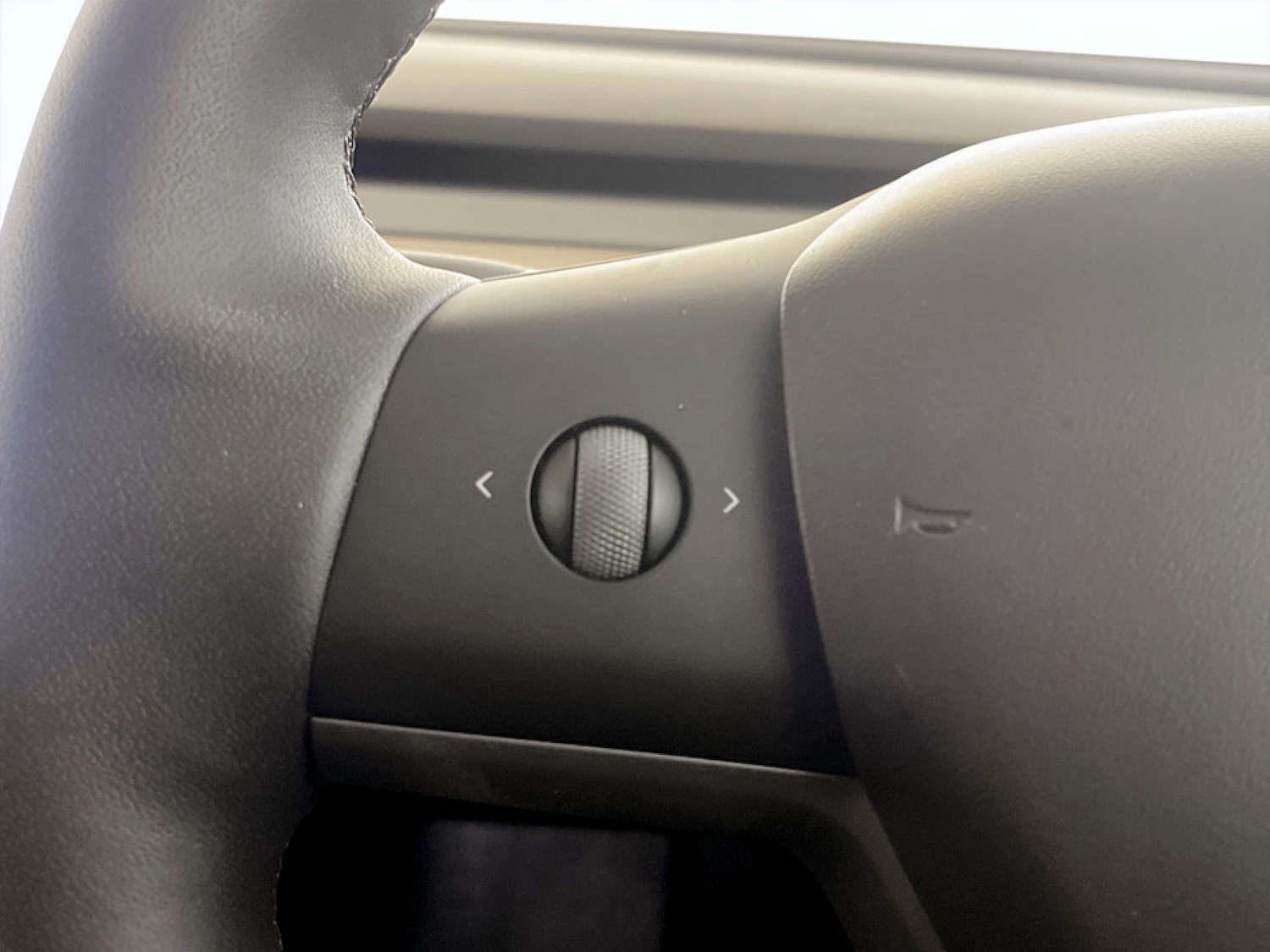 Used Tesla Model Y 2023 for sale - 77409006: Photo 16