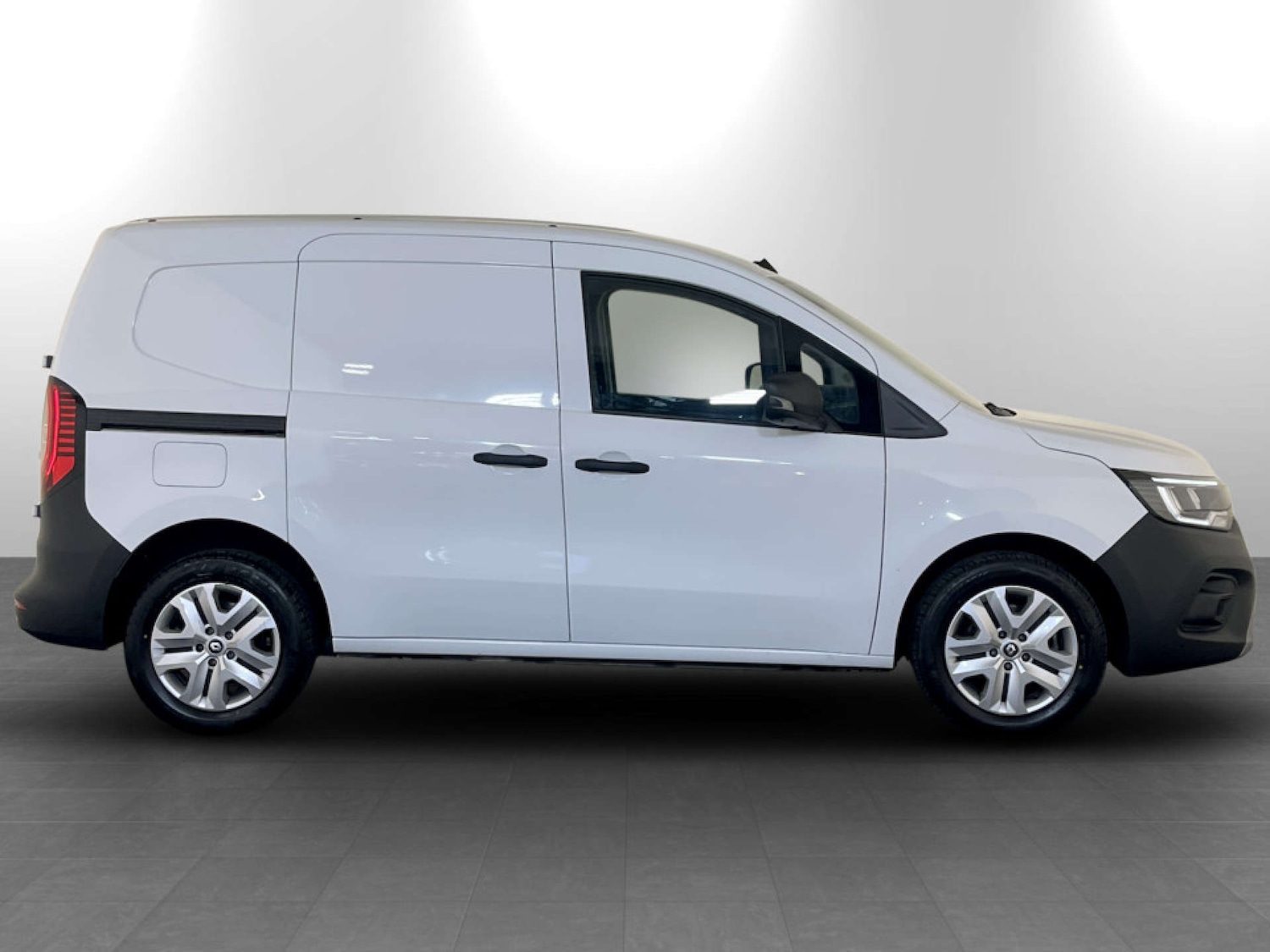 Used Renault Kangoo 2024 for sale - 77184989: Photo 10