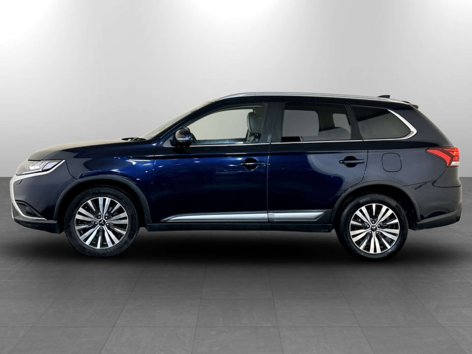 Used Mitsubishi Outlander 2019 for sale - 77547648: Photo 7