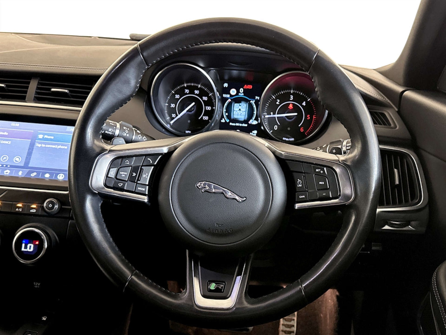 Used Jaguar E-Pace 2019 for sale - 77470059: Photo 17