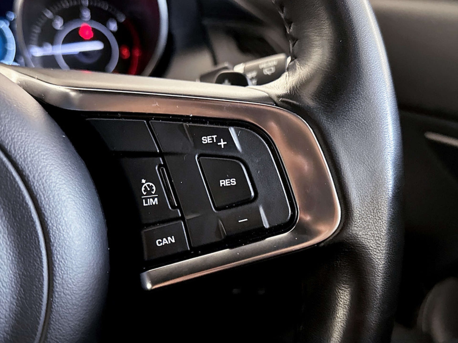 Used Jaguar E-Pace 2019 for sale - 77470059: Photo 20