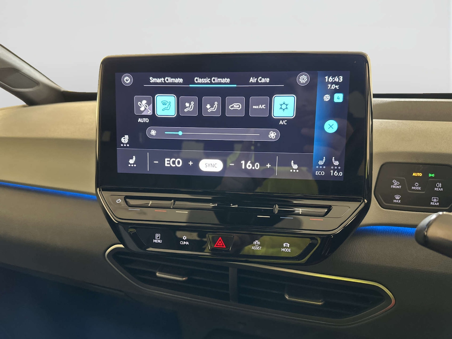 Used Volkswagen ID.3 2023 for sale - 77880519: Photo 24