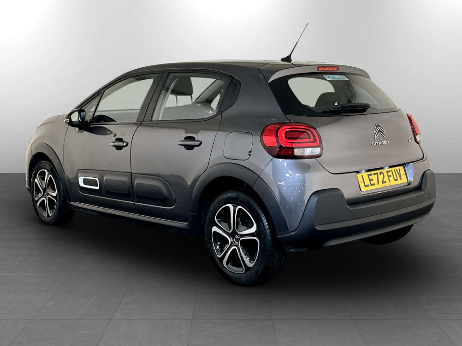 Used Citroen C3 2023 for sale - 77652972: Photo 8