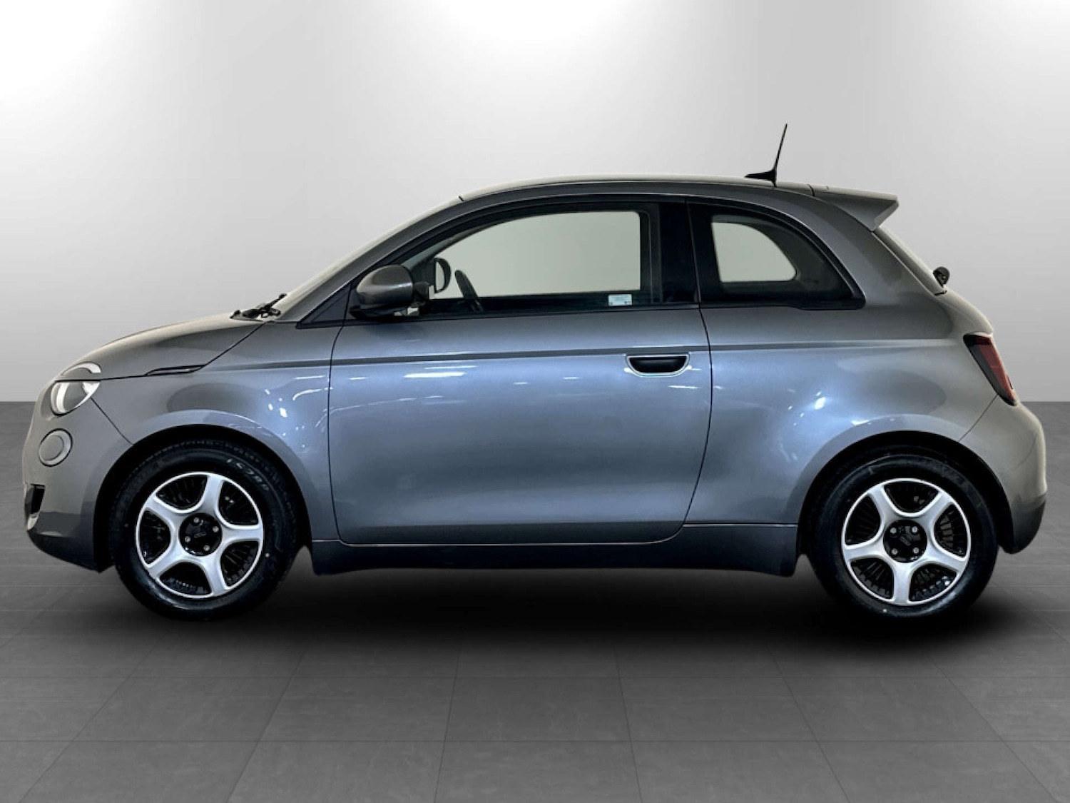 Used Fiat 500 2021 for sale - 77185196: Photo 7