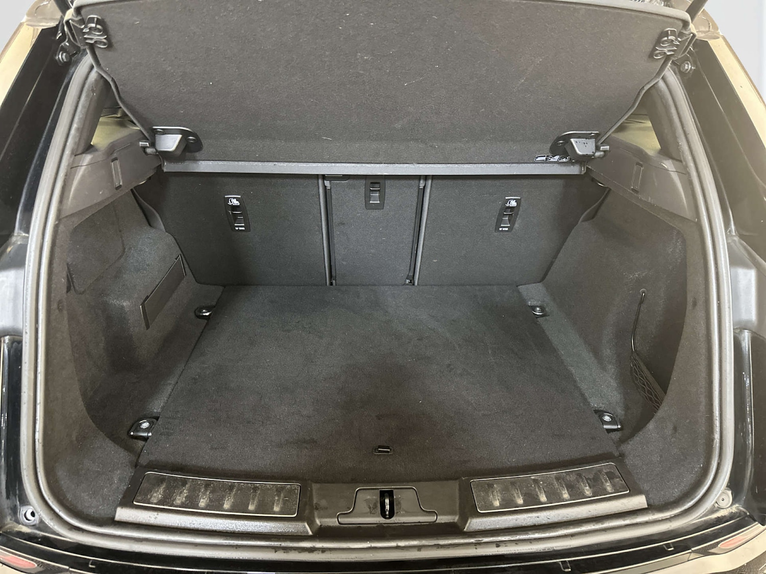 Used Land Rover Range Rover Evoque 2023 for sale - 77877328: Photo 15