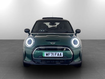 Used MINI Hatch 2021 for sale - 77328621: Photo