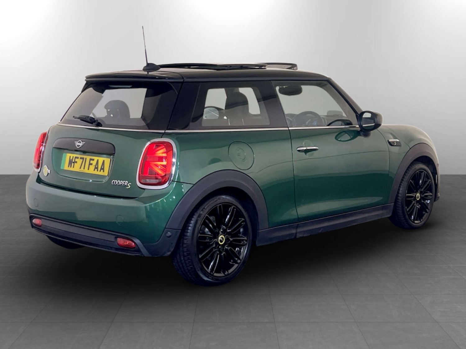 Used MINI Hatch 2021 for sale - 77328621: Photo 8