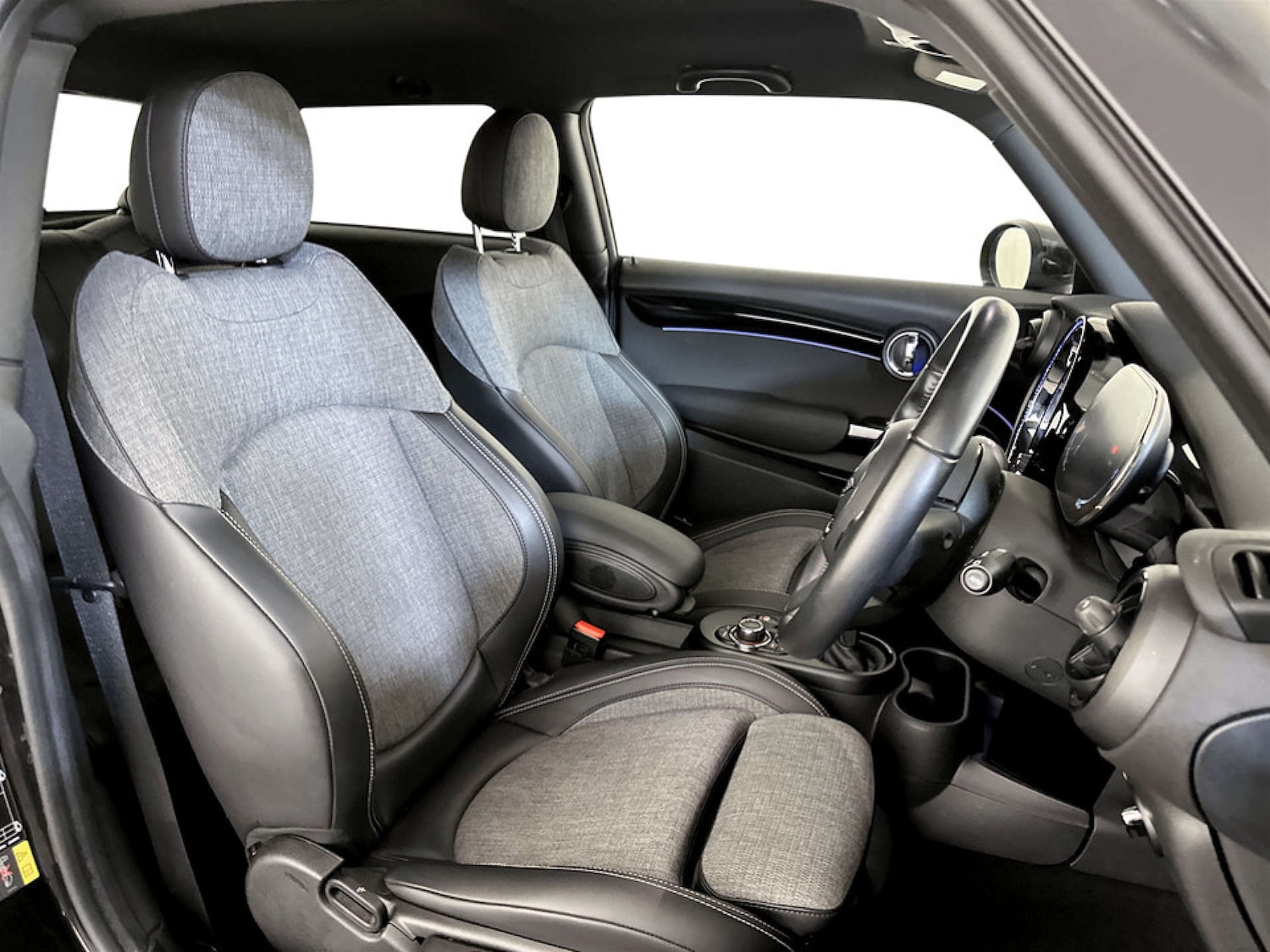 Used MINI Hatch 2021 for sale - 77643204: Photo 13