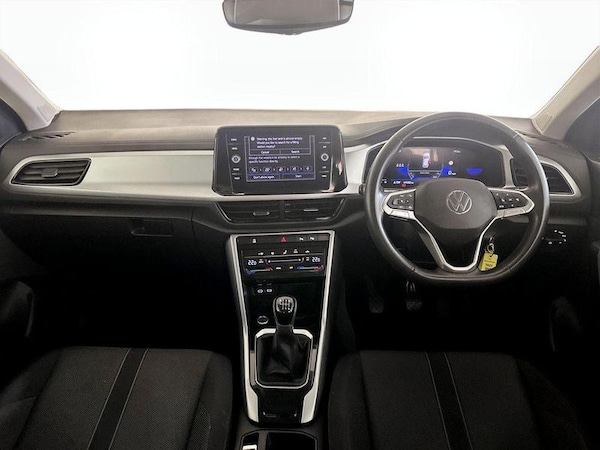 Used Volkswagen T-Roc 2023 for sale - 75711608: Photo 3