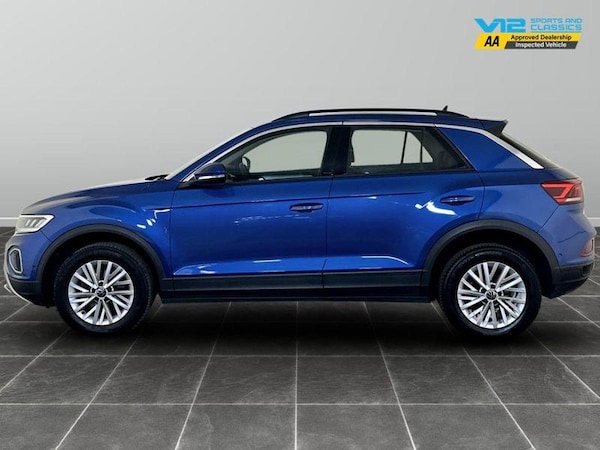 Used Volkswagen T-Roc 2023 for sale - 75711608: Photo 7