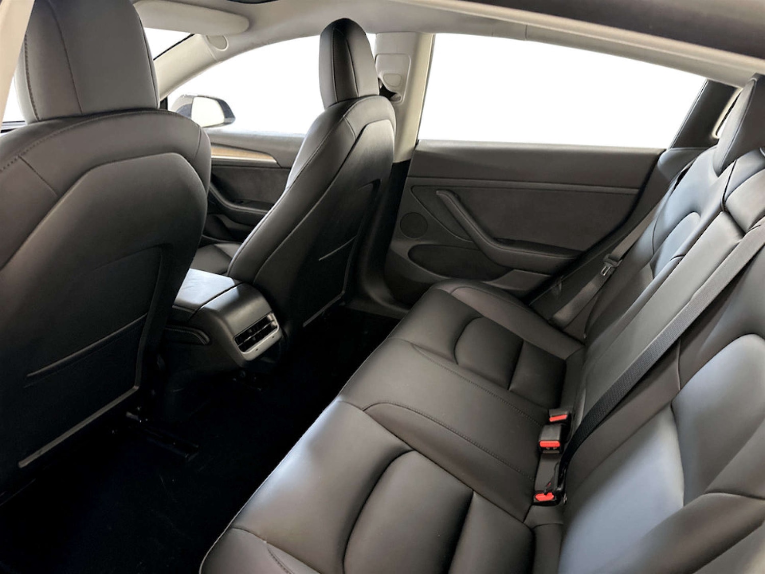 Used Tesla Model 3 2021 for sale - 77326079: Photo 14