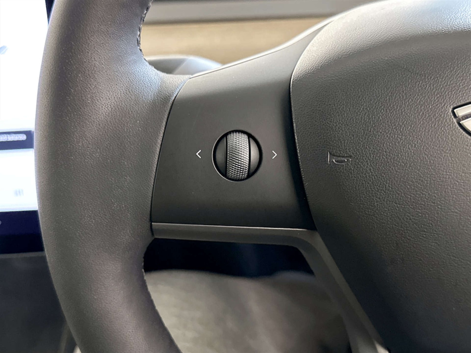 Used Tesla Model 3 2021 for sale - 77326079: Photo 17