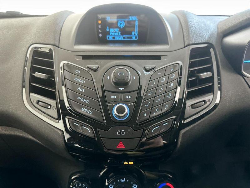 Used Ford Fiesta 2014 for sale - 76480327: Photo 24